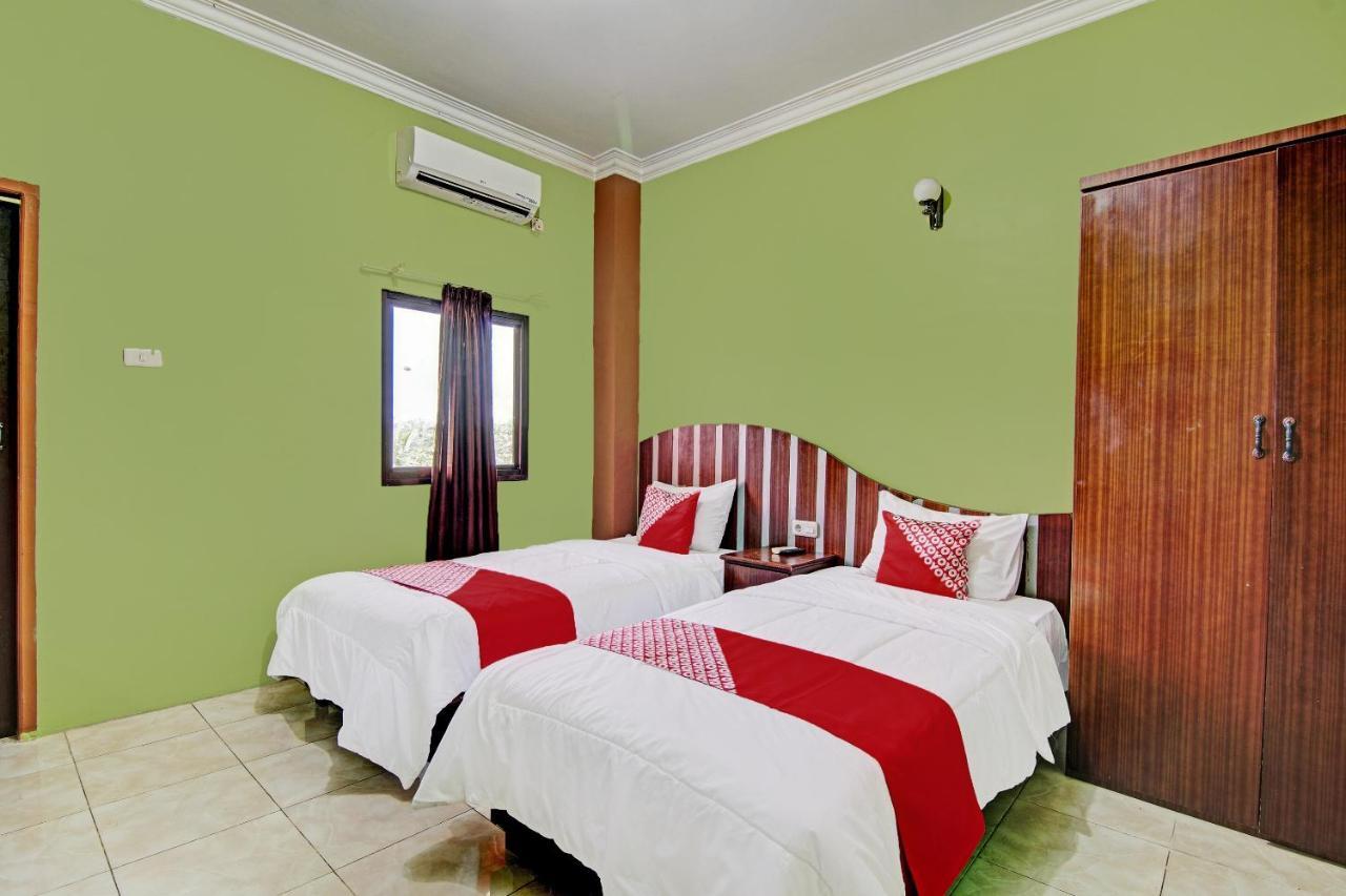 Ujunbatu Oyo 92551 Netra Hotel מראה חיצוני תמונה