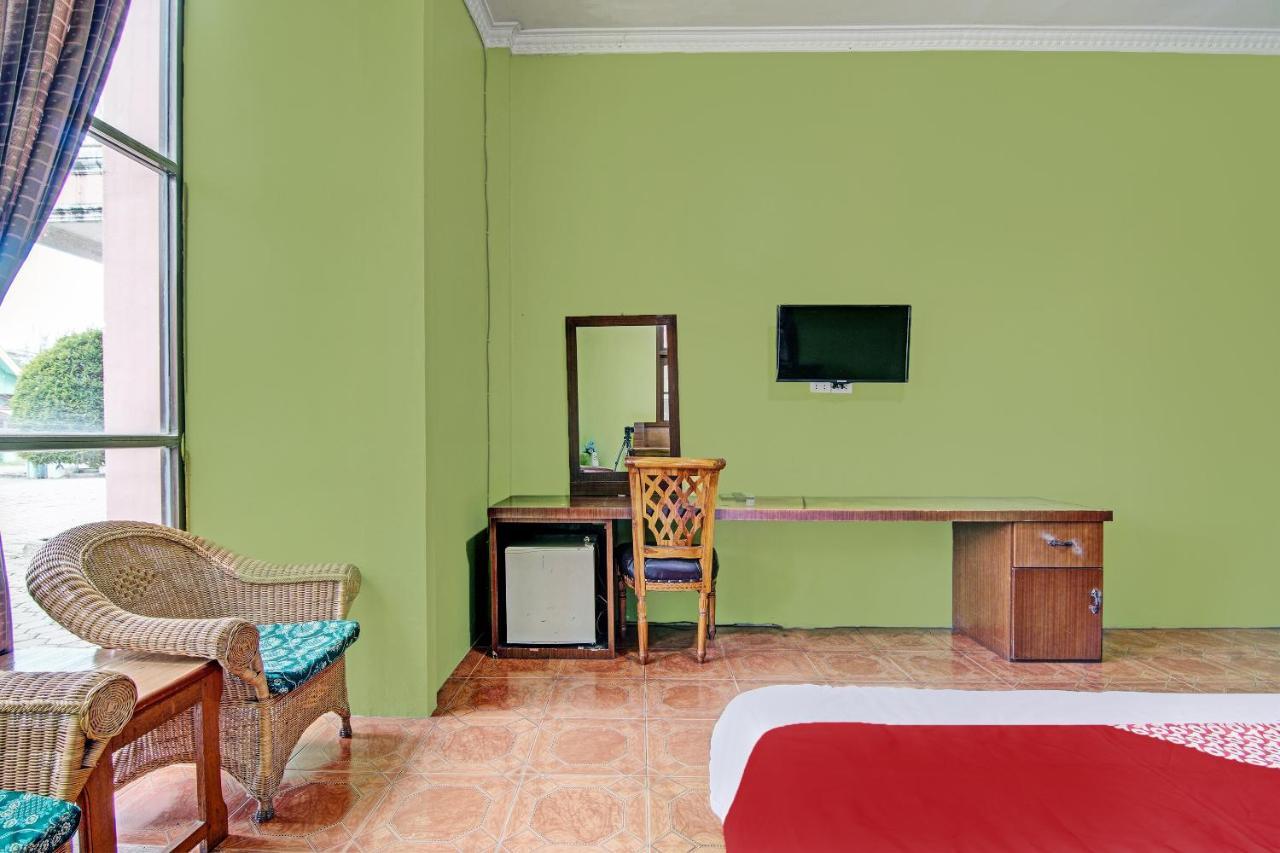 Ujunbatu Oyo 92551 Netra Hotel מראה חיצוני תמונה